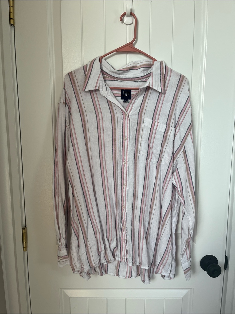 GAP White Button-Down Shirt with Pink & Gray Stripes
